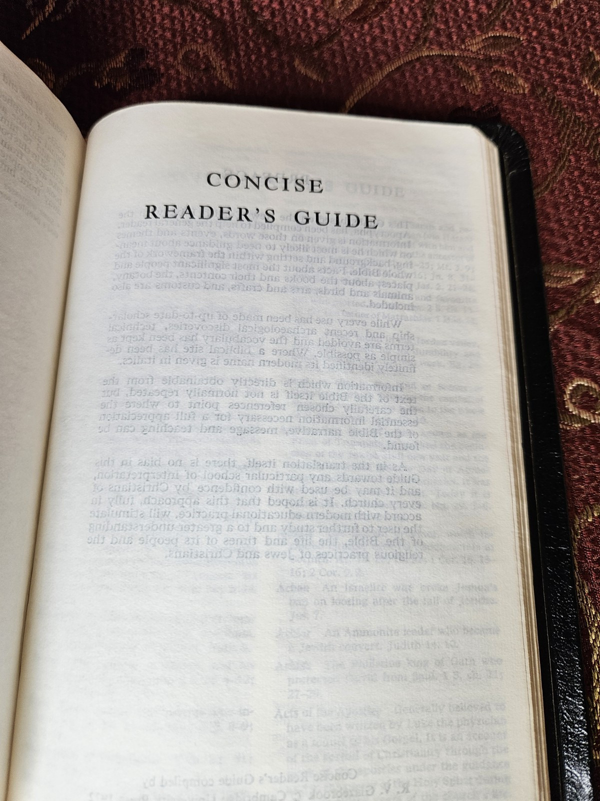 CAMBRIDGE – New English Bible, Aprocrypha, Compact Black Leather, 1972 UK, 58X