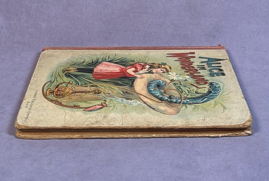 ALICE IN WONDERLAND Antique Book Lewis Carroll / John Tenniel Illustrations 1900