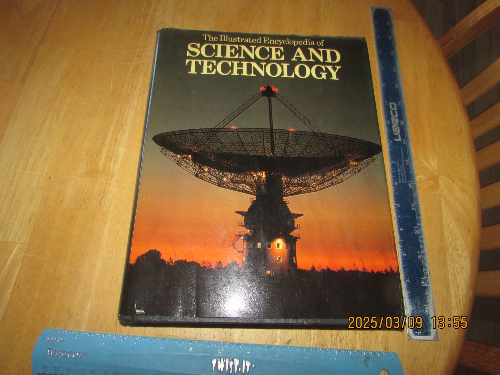 Illustrated Encyclopedia of Science and Technology (1979, Hardcover)