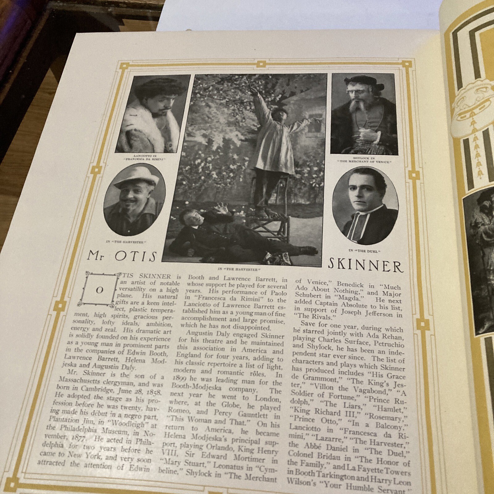 1910 Hardcover book. VINTAGE „The American Stage of Today.“ Bio’s & Photo’s –