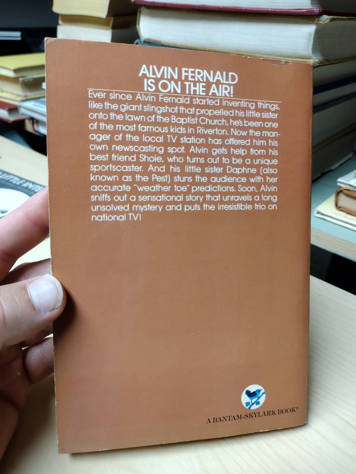 Alvin Fernald TV Anchorman Clifford B. Hicks Laura Hartman 1982 Bantam Skylark
