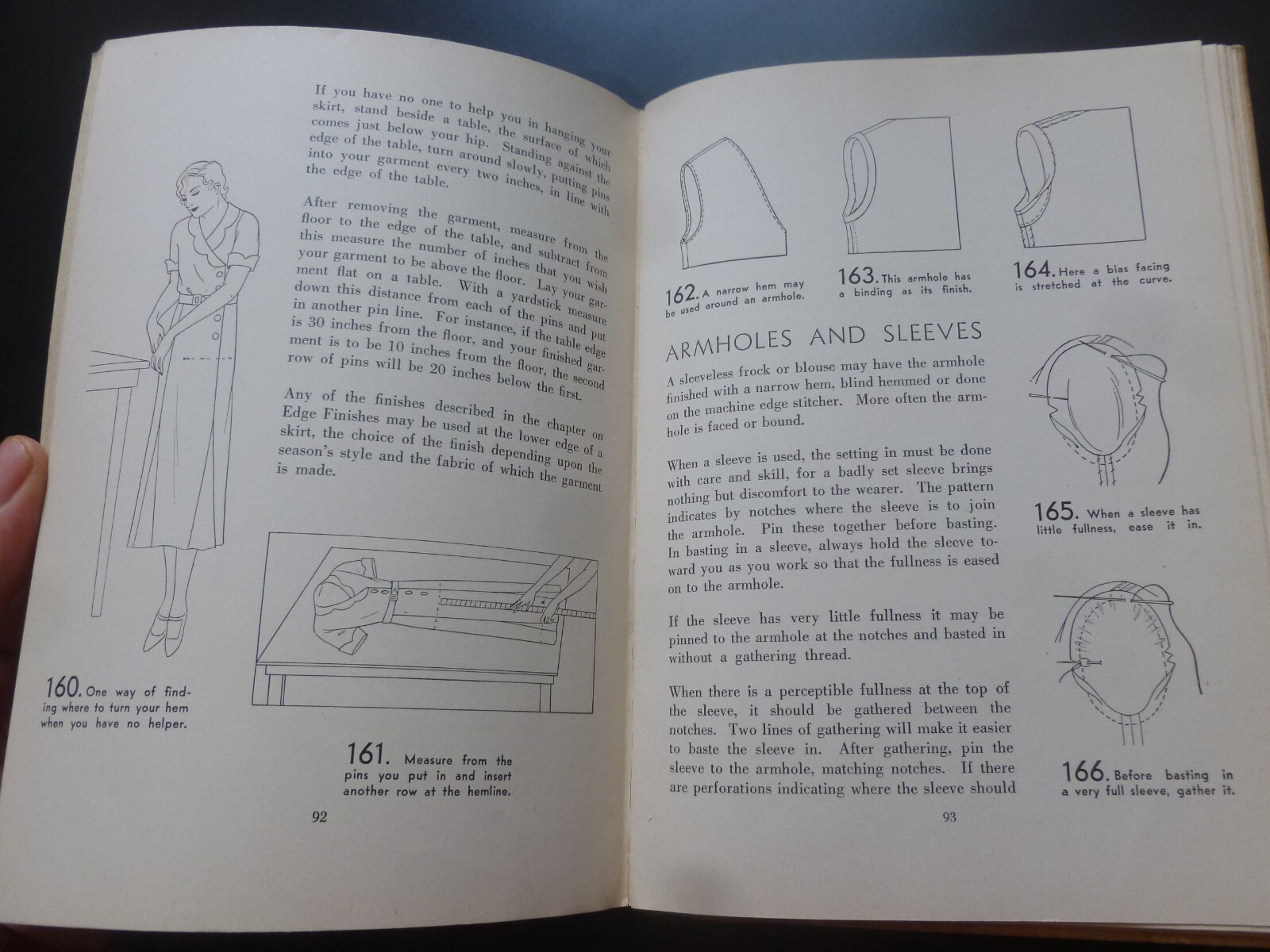 MAKING SMART CLOTHES by Butterick. USA. 1934 – Home Dressmaking