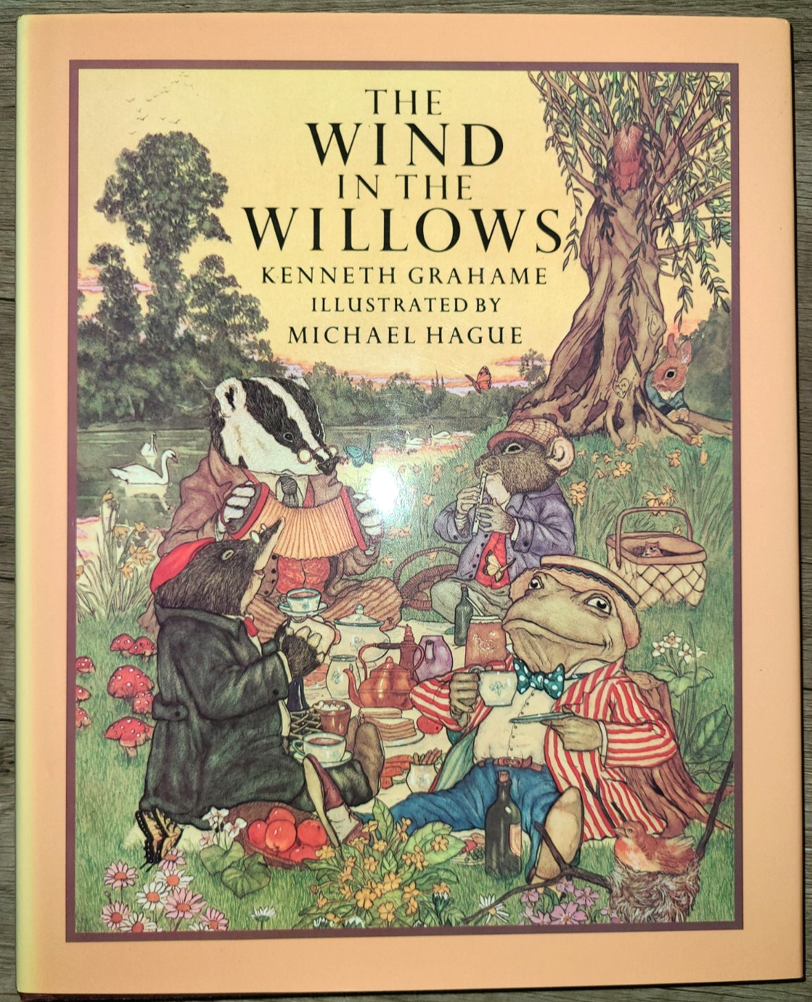 SIGNED! Vtg HC, The Wind in the Willows by K. Grahame, illus Michael Hague, 1980
