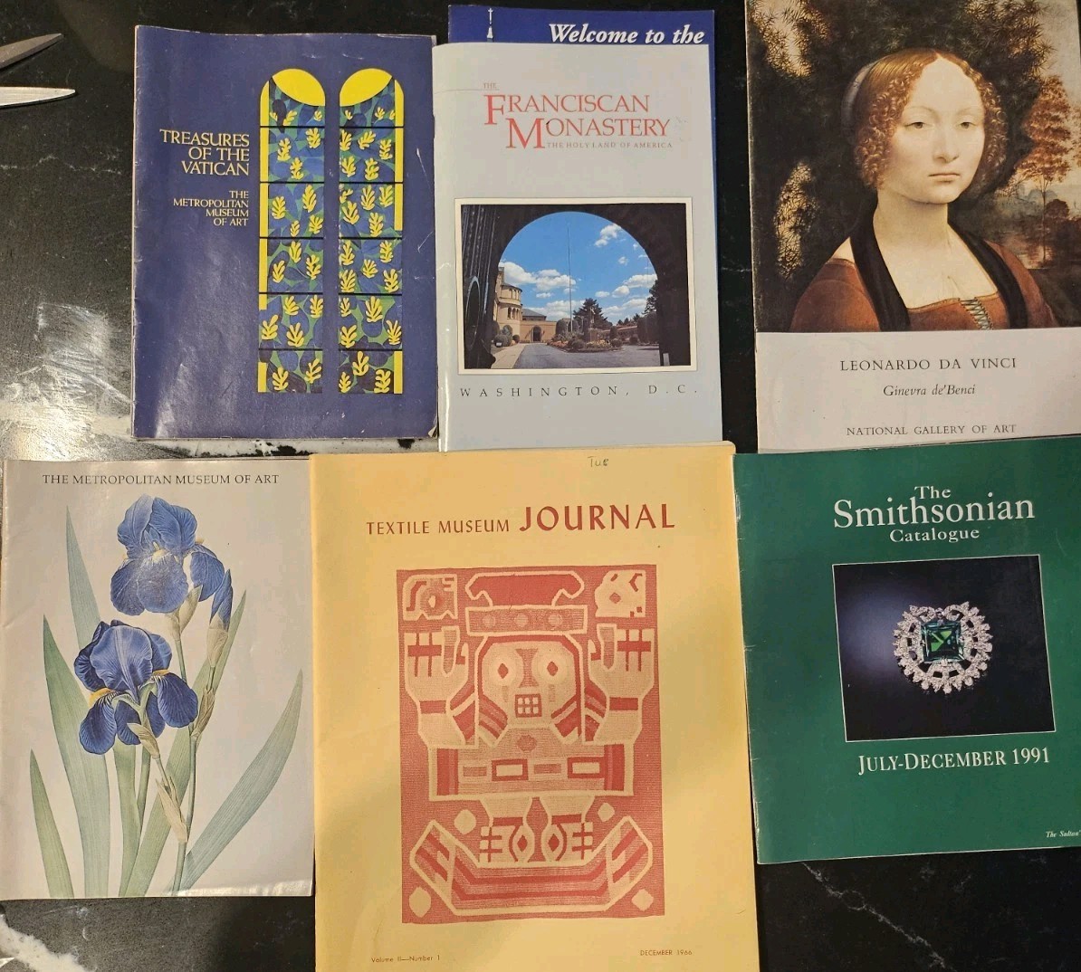 Lot-Vintage Smithsonian-MMA-Textile Museum Journal Vol 2 #1 more in description