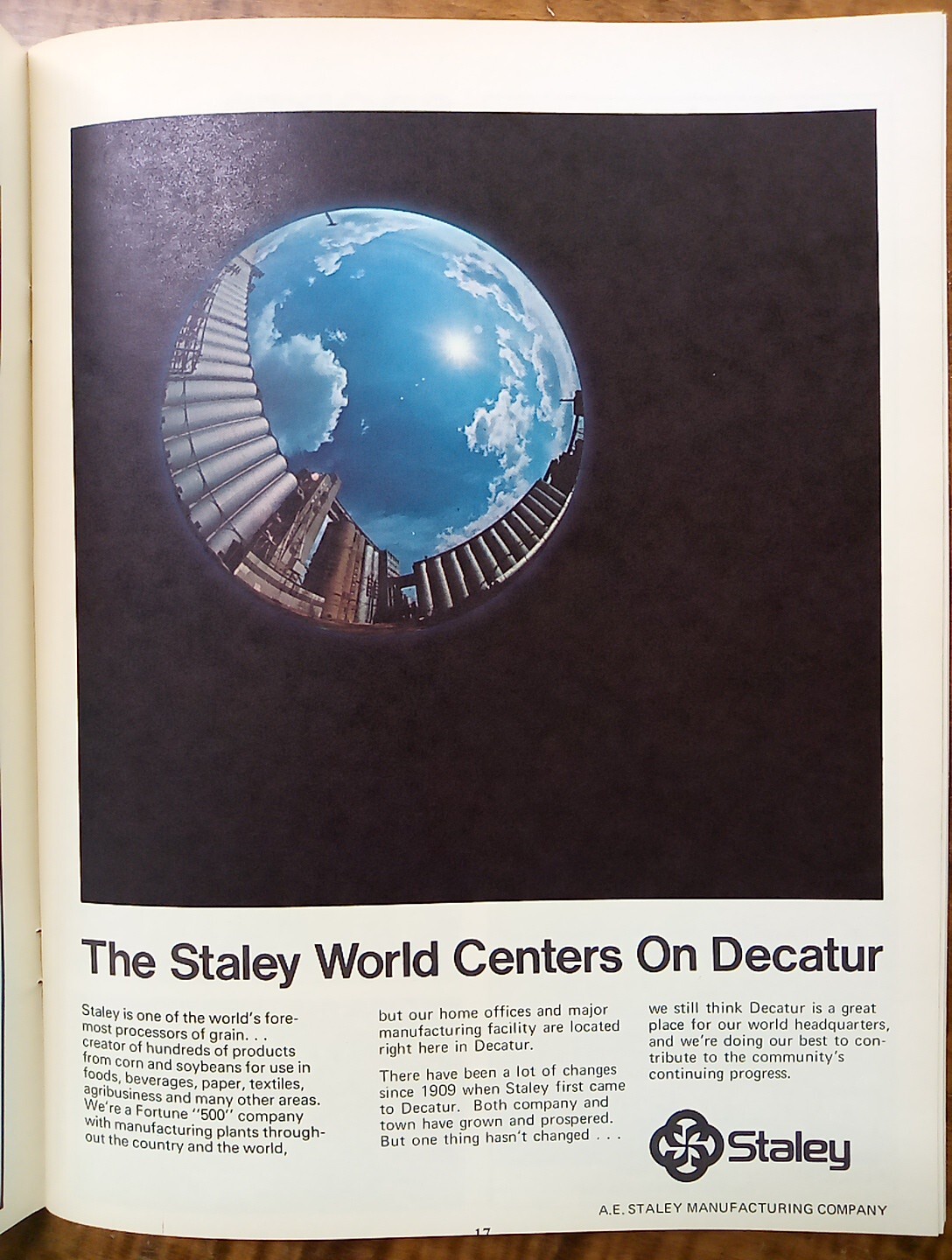 1976 DECATUR ILLINOIS ROBERT NICHOLS FOR CHAMBER OF COMMERCE INFO BOOK EXC B306