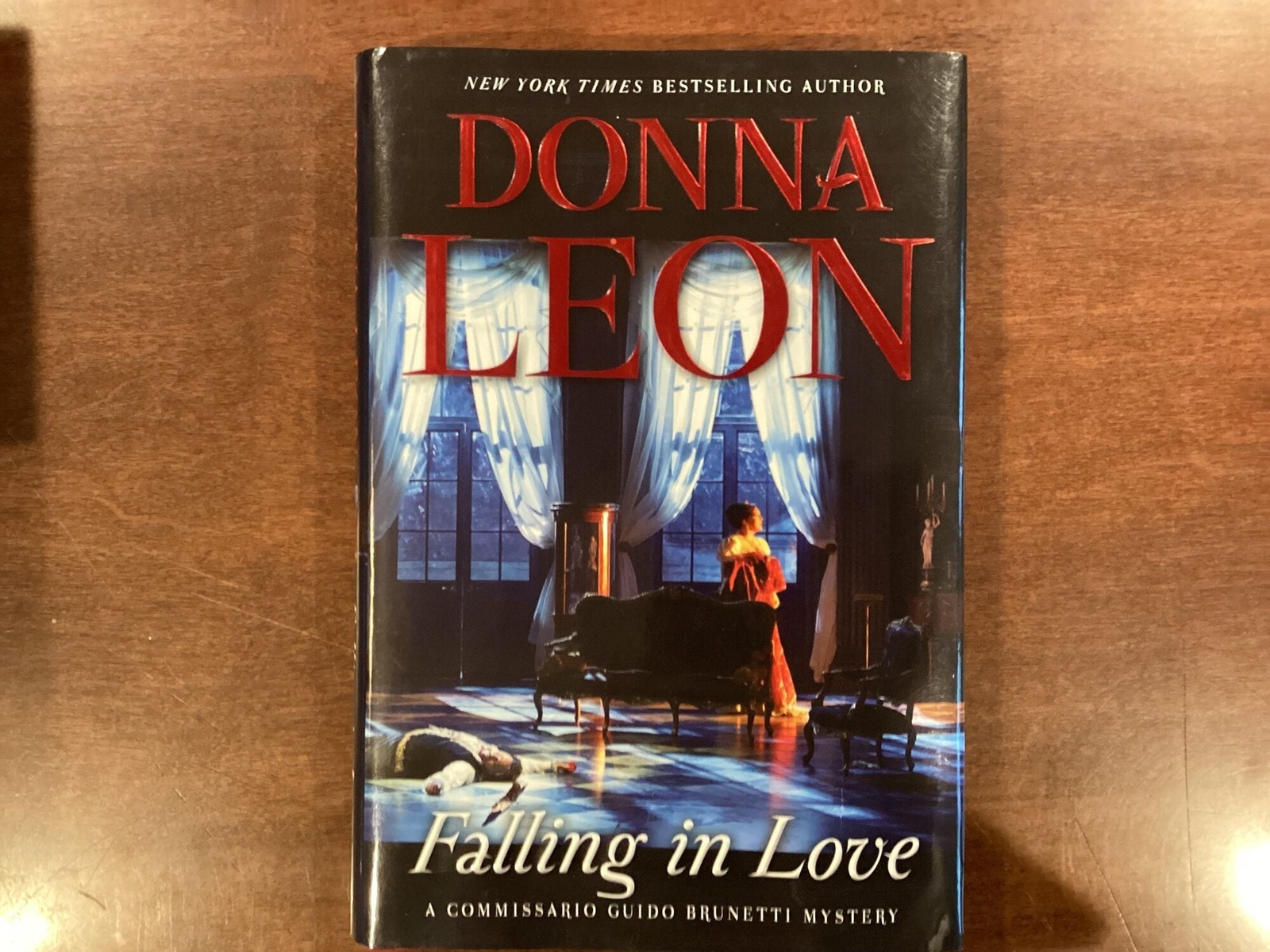 Donna Leon / Falling In Love 1st Edition 2015