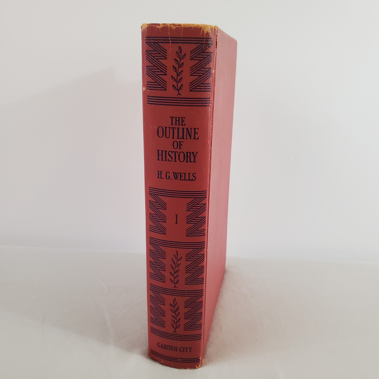 The Outline of History Vol 1 H.G. Wells Garden City Books NY Hardcover Book 1961