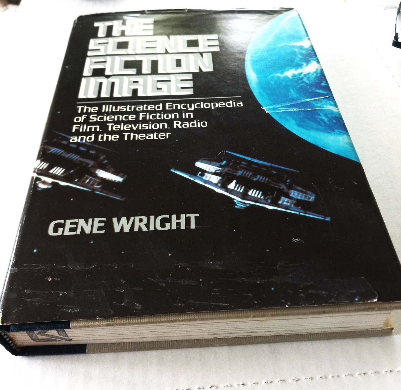 THE SCIENCE FICTION IMAGE by GENE WRIGHT- 336 PGS -HARDCOVER – $29 ELSEWHERE