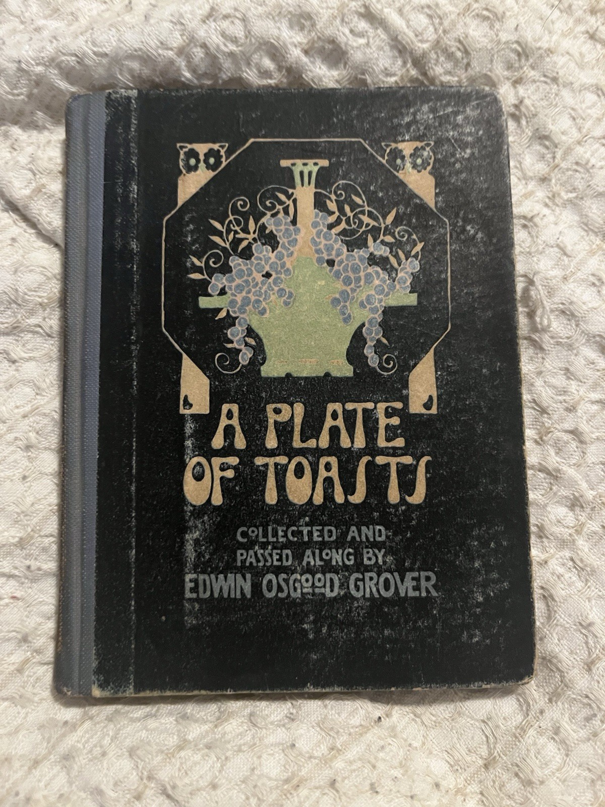 Antique Book „A Plate of Toasts“ by Edwin Grover 1916 Black Cover Owls