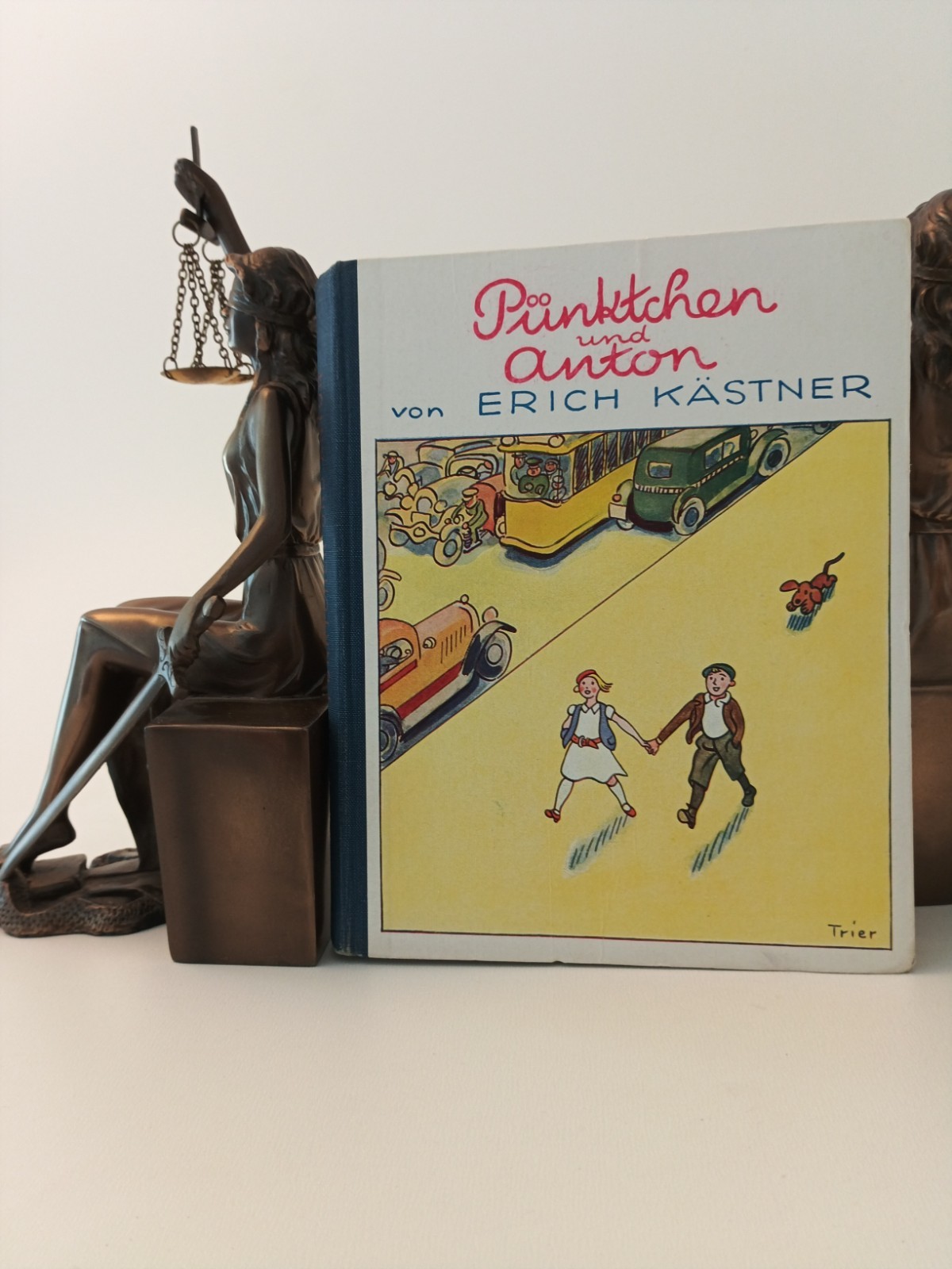 1932??Rare with dust jacket! Dots and Anton Erich Kästner TOP book *746