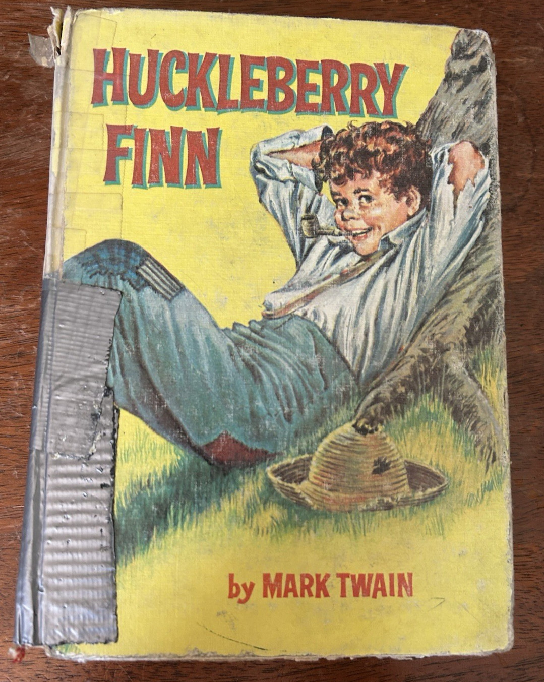 #1178 Vintage Huckleberry Finn by Mark Twain 1964 Illustrated Hardcover