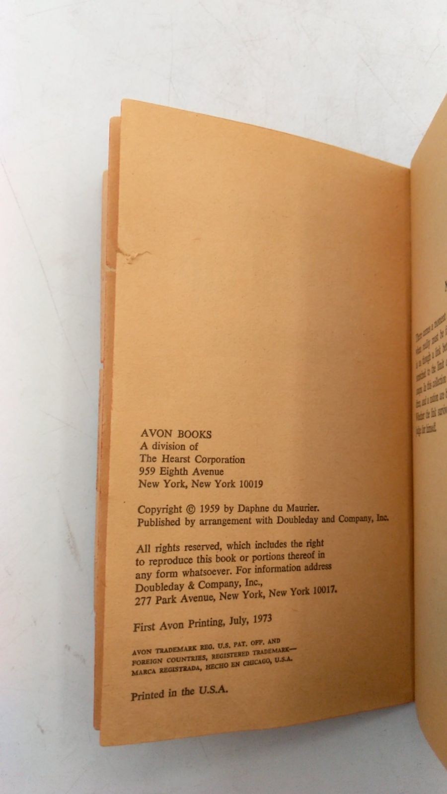 The Breaking Point Daphne du Maurier Paperback First Avon Printing, July, 197…