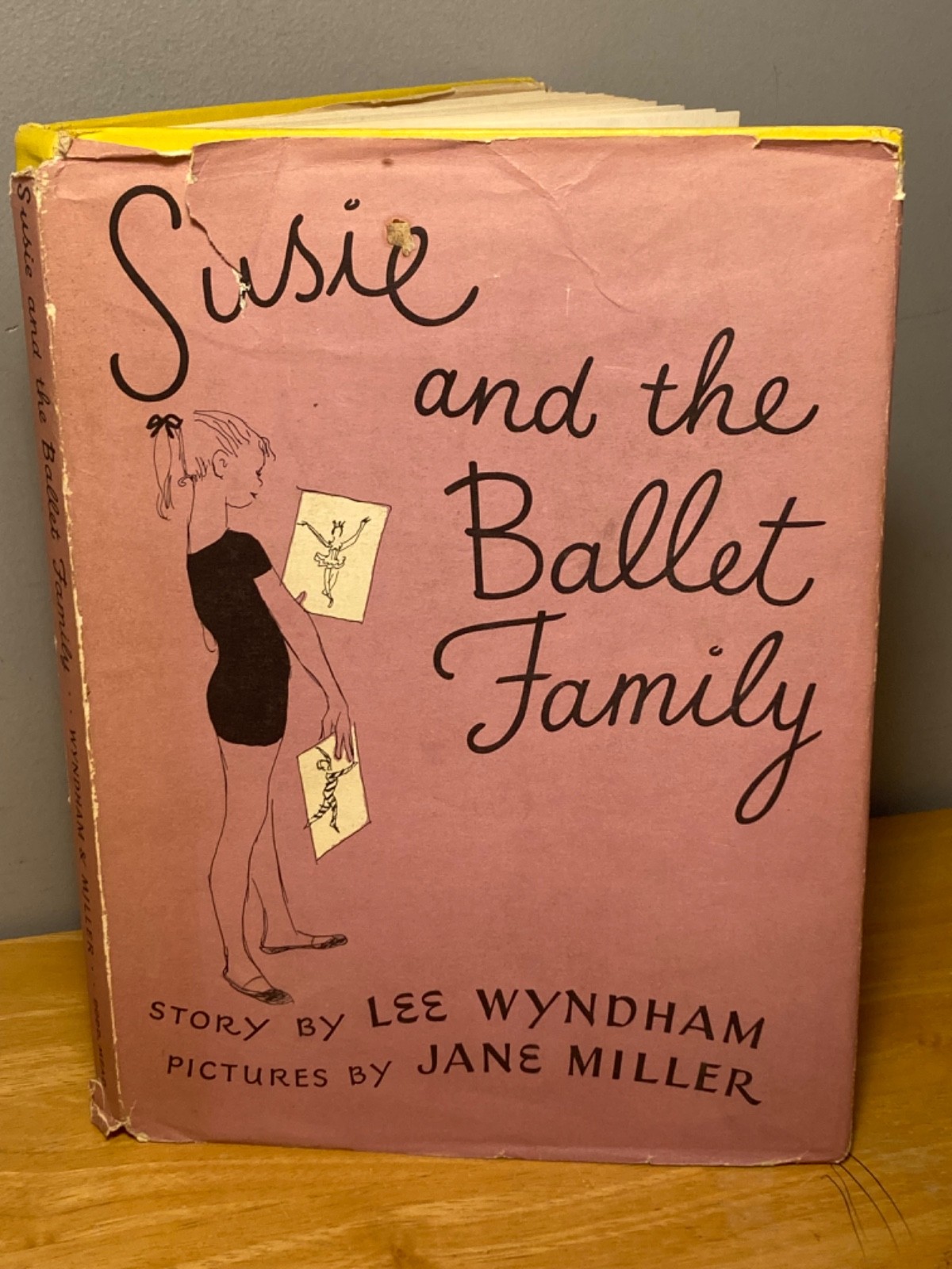 Rare 1955 HC/DJ 1st Ed – Susie and the Ballet Family – Lee Wyndham & Jane Miller