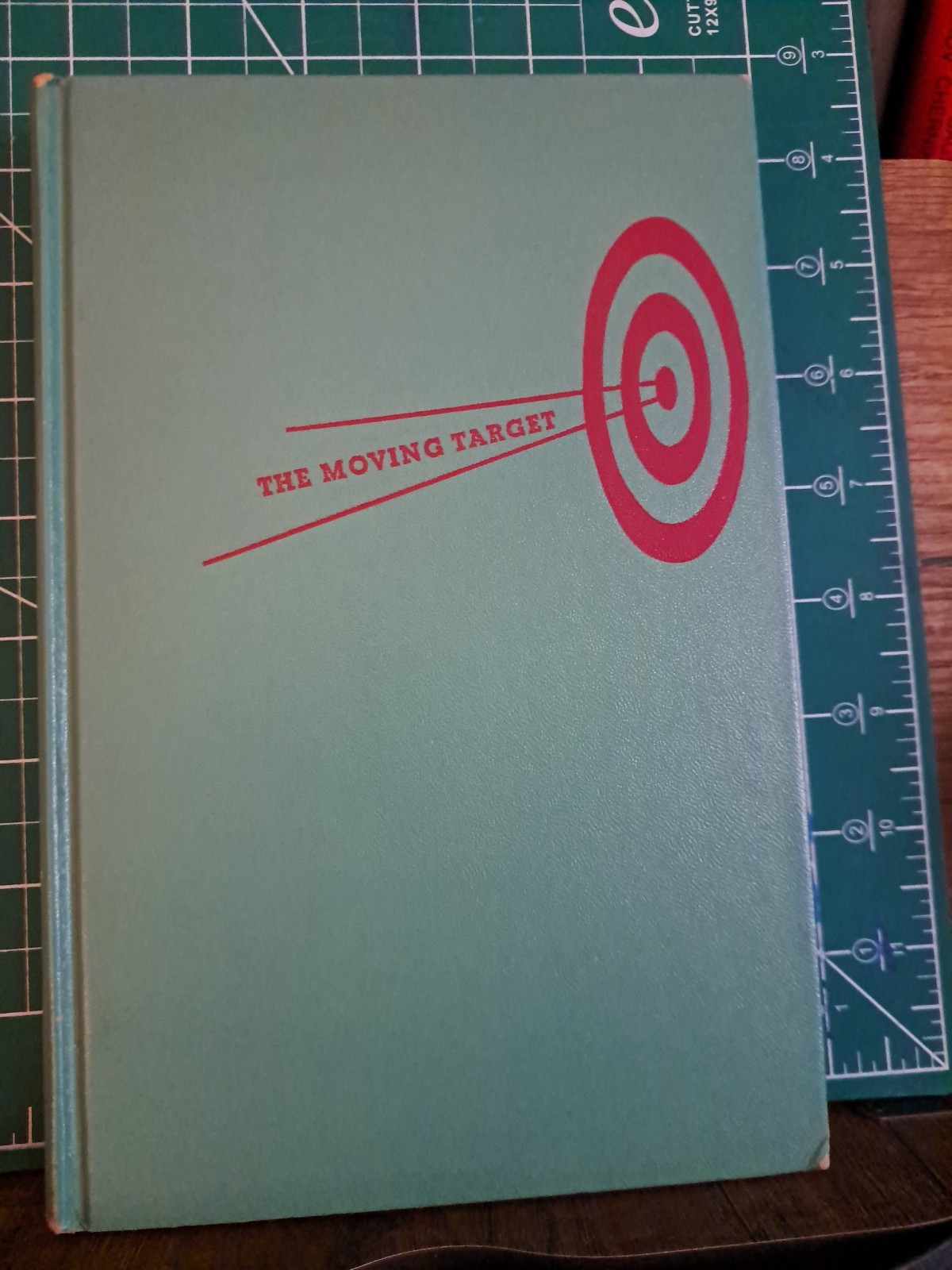 The Moving Target by John (Ross) MacDonald Knopf 1949 HB/ 1st BCE Freeship