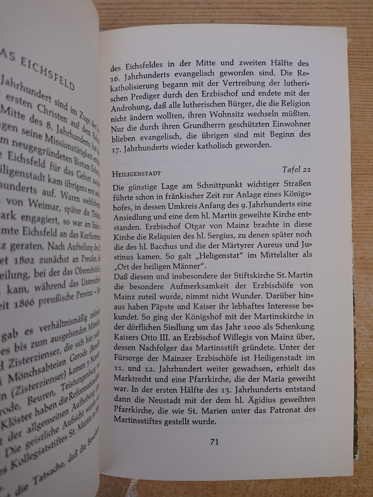 Dome churches & monasteries in Thuringia Hans-Herbert Möller 1964 256 pages Willow