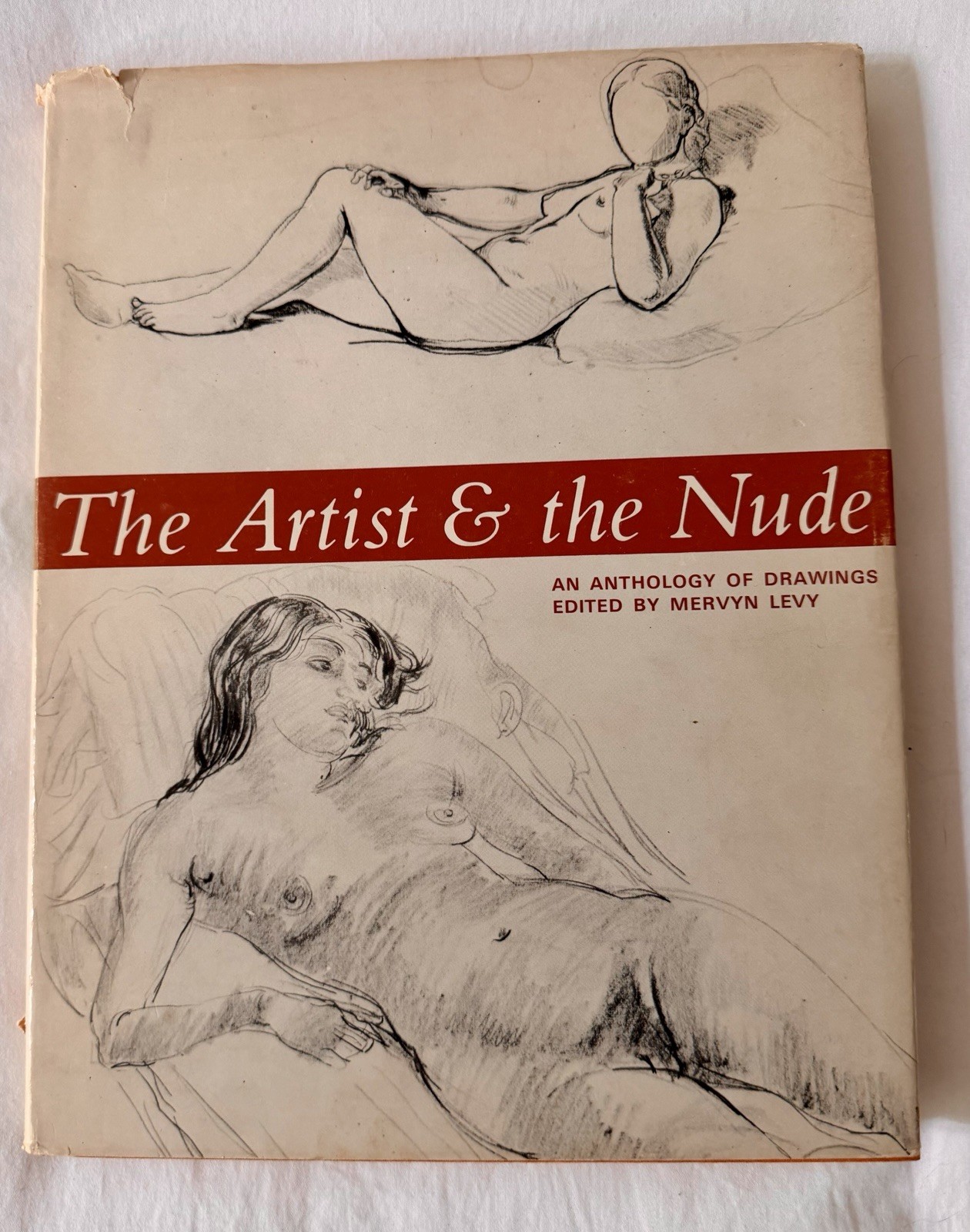 The Artist and the Nude: An Anthology of Drawings Mervyn Levy 1965 UK Hardcover