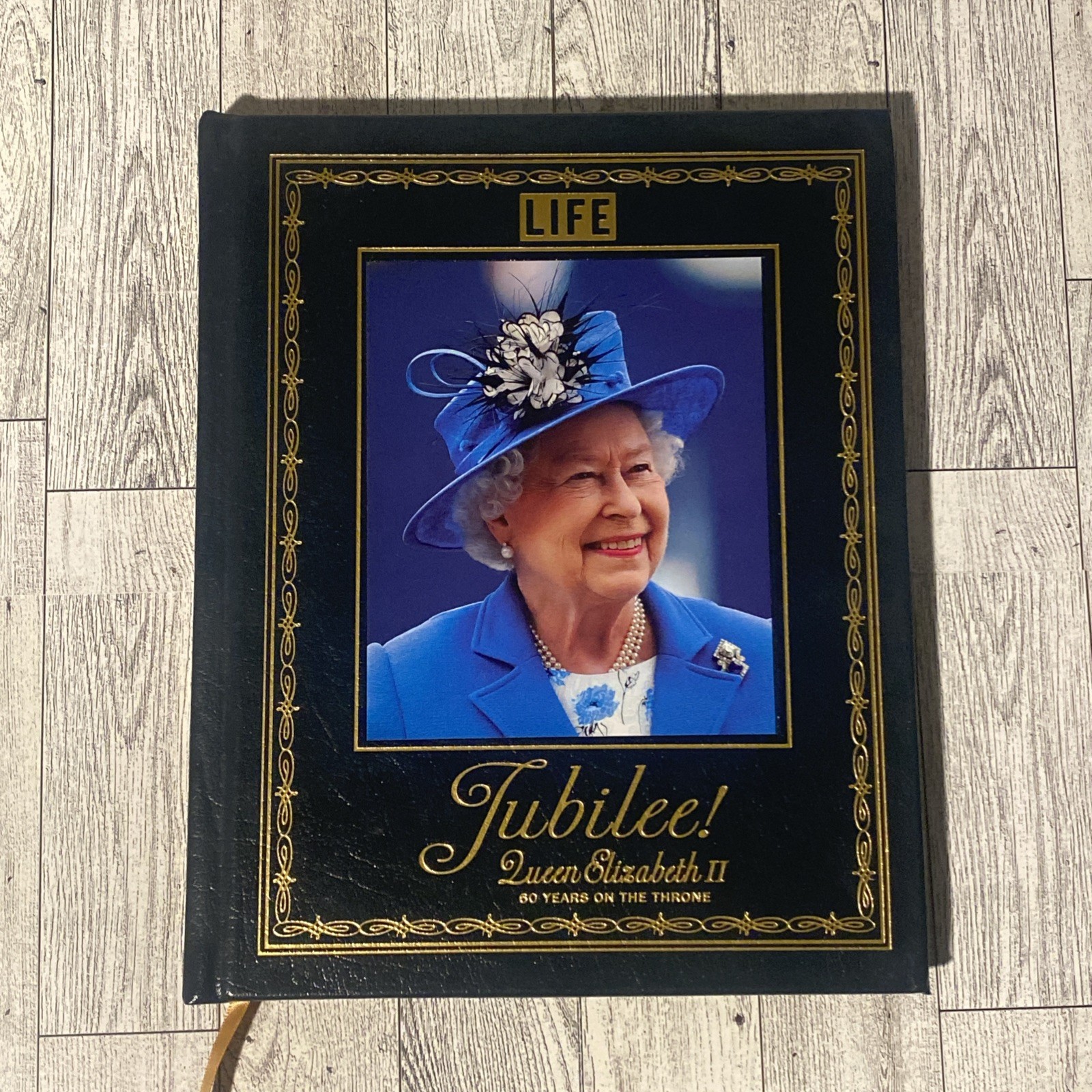 Life /Easton Press JUBILEE QUEEN ELIZABETH II 60 Years on The Throne 2012