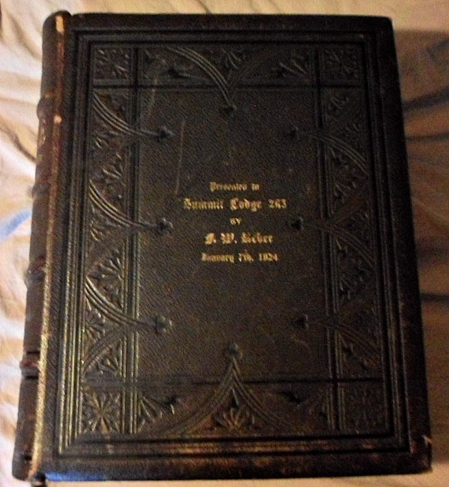Lg 1888 HOLMAN & CO HOLY BIBLE PRSNTD 2 SUMMIT LODGE 263 LEATHER PARALLEL COLUMN