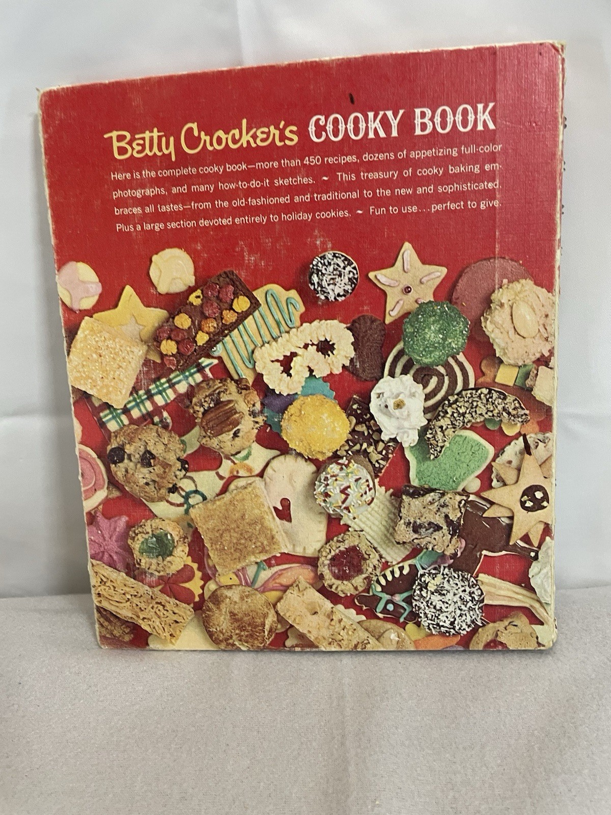 Betty Crocker’s Cooky Book Spiral Bound, 1963 First Edition (2nd Printing) VTG
