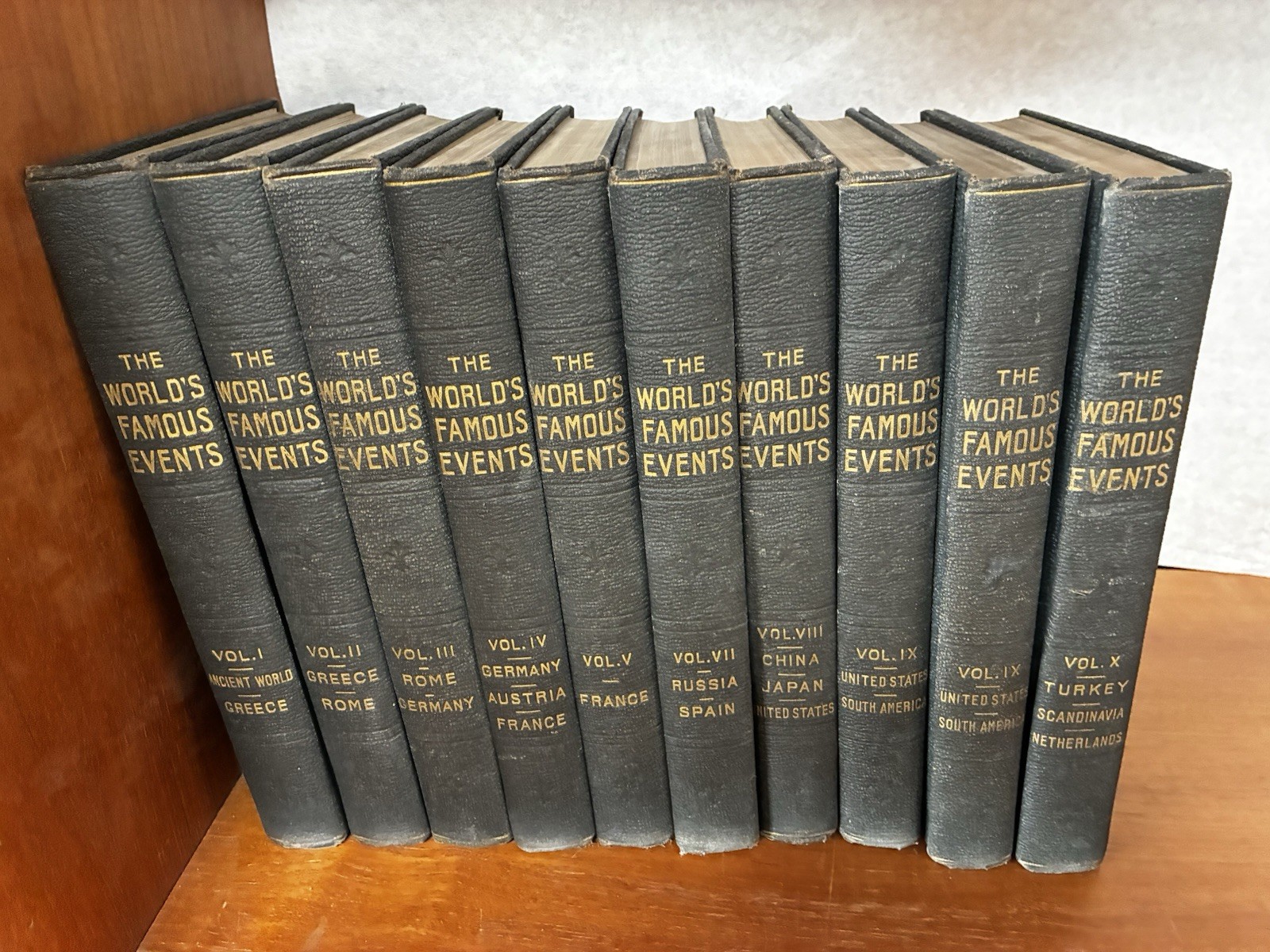 World’s Famous Events Portrayed in Word & Picture – 10 Volume Set – 1913 – 1914