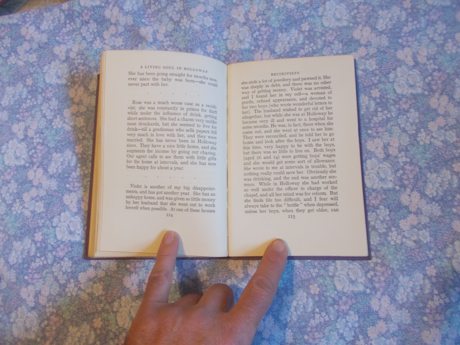 Lady Carter A LIVING SOUL IN HOLLOWAY 1938 1st ed women’s prisons welfare RARE
