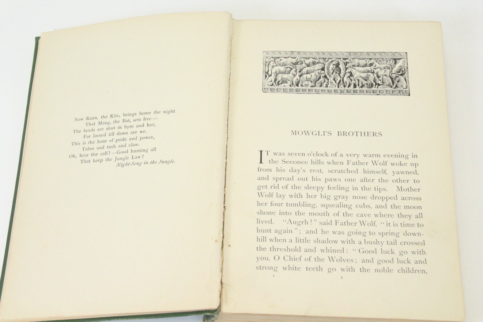 The Jungle Book RUDYARD KIPLING Early Reprint 1899 7 3/8″ x 5″ x 1″ Cloth HC