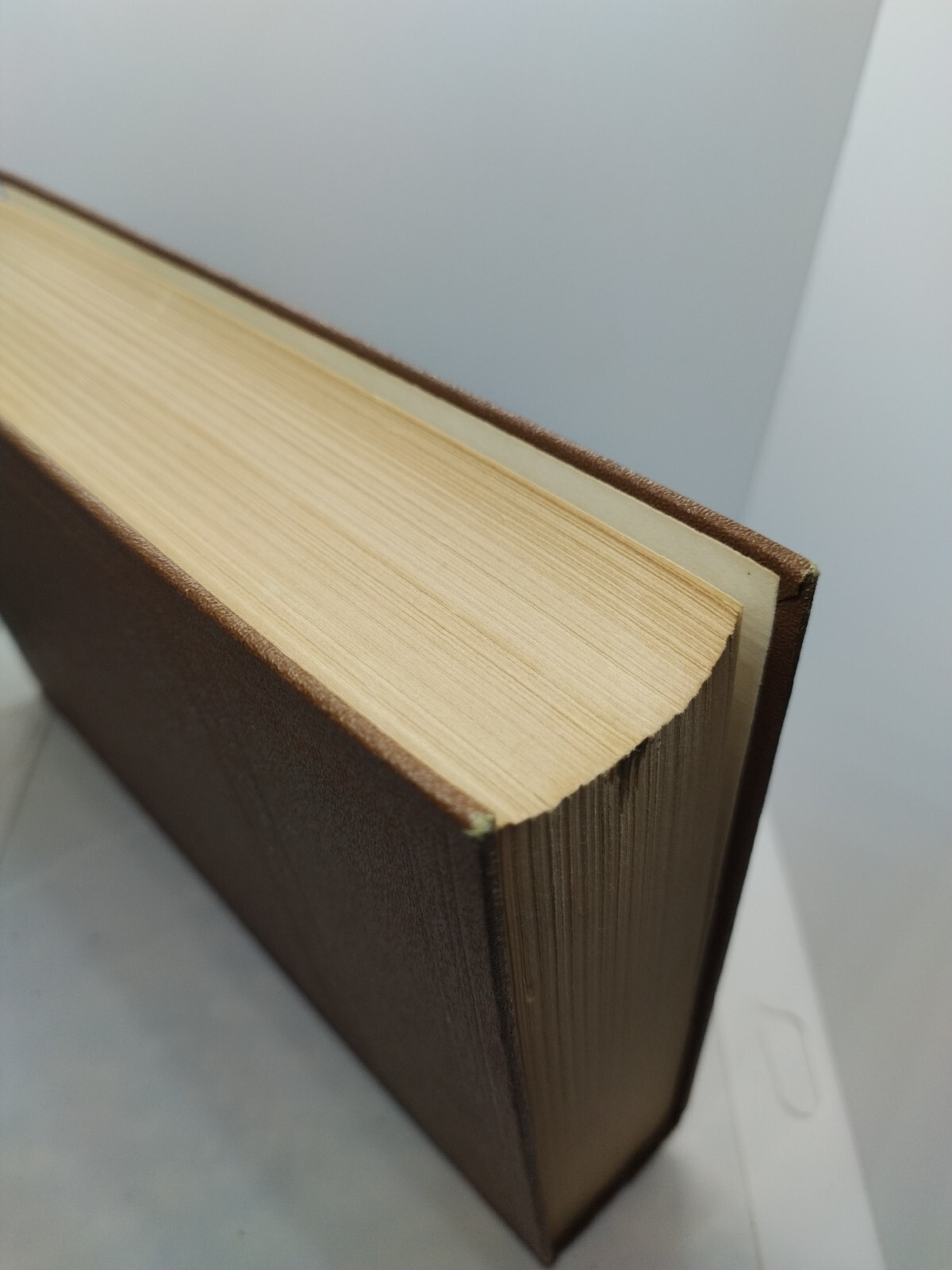 5 WORLD CLASSIC Literature Set, (please see pics/descr. for details, read/decor