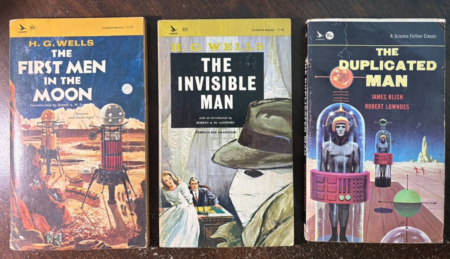 Sci-Fi Classics Lot x3 (Blish, Wells x2) VINTAGE Airmont Books 1964-1965