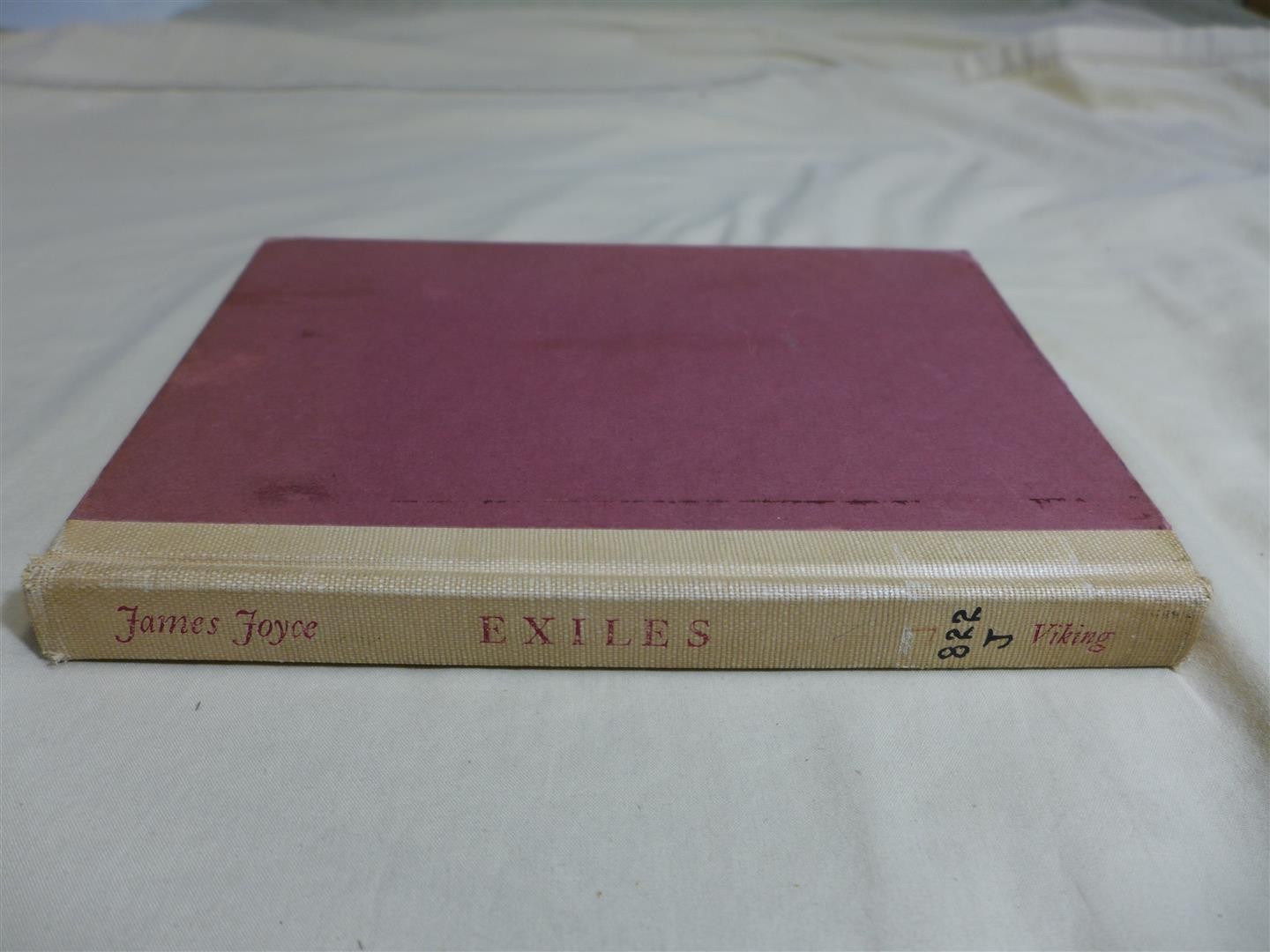 James Joyce EXILES – 1951 The Viking Press Limited First Printing (1 of 1900)