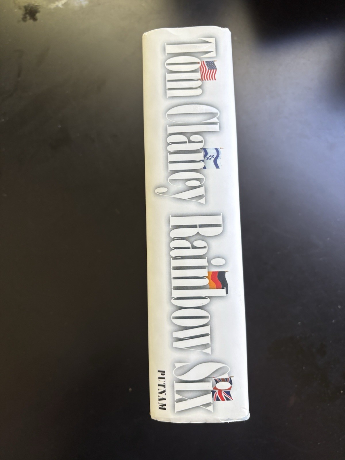 Tom?Clancy?–?Rainbow?Six? Ltd Edition? First?Printing,? Near Mint W/Dust?Jacket)