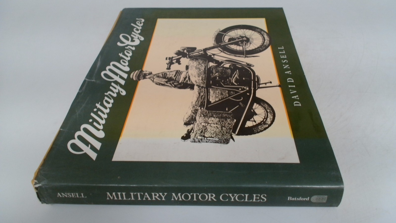 Military Motor Cycles, Ansell, David, B T Batsford Ltd, 1985, Har