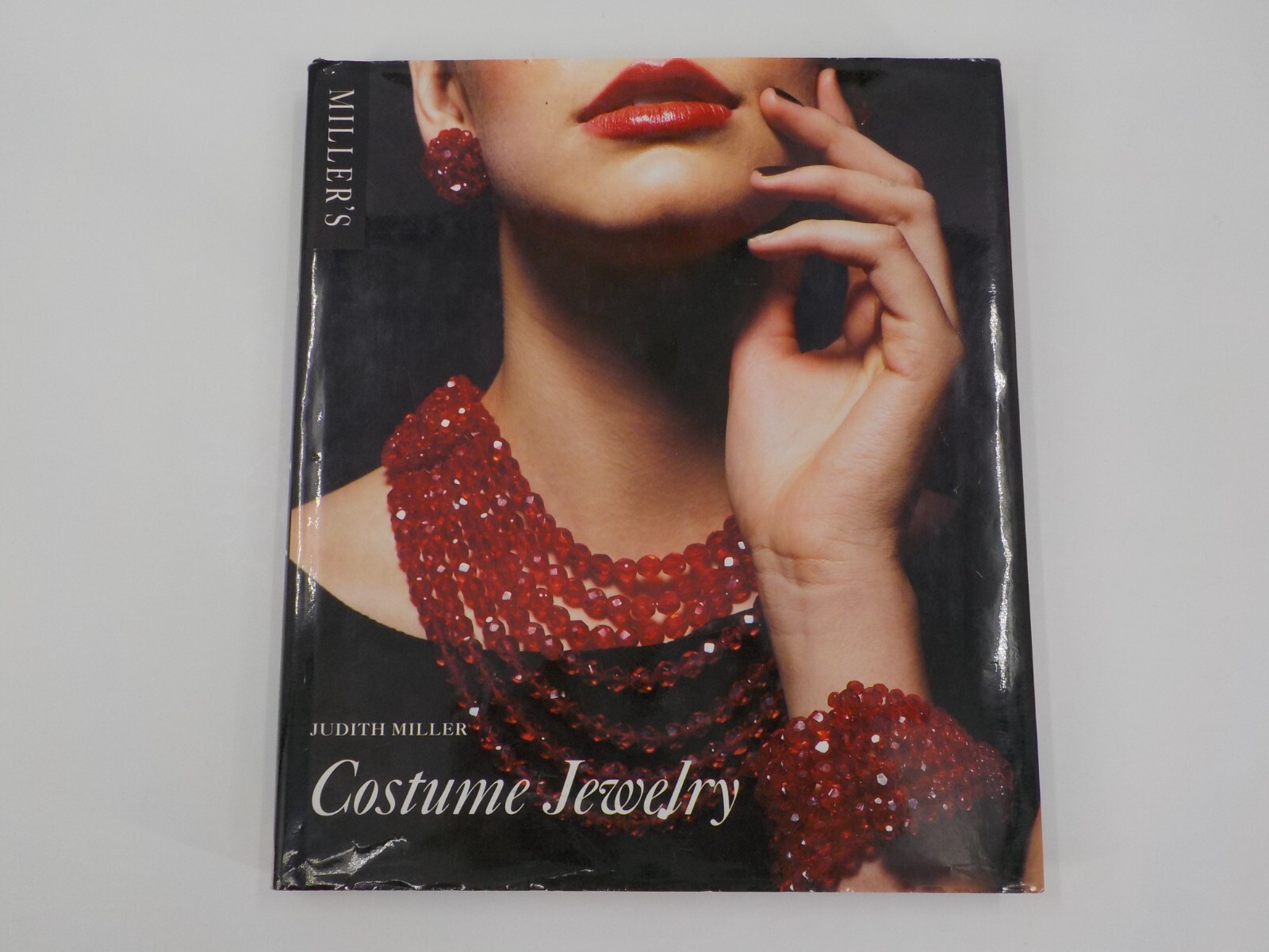 JUDITH MILLER COSTUME JEWELRY BOOK HARDCOVER JEWELRY REFERENCE DUST JACKET GUC