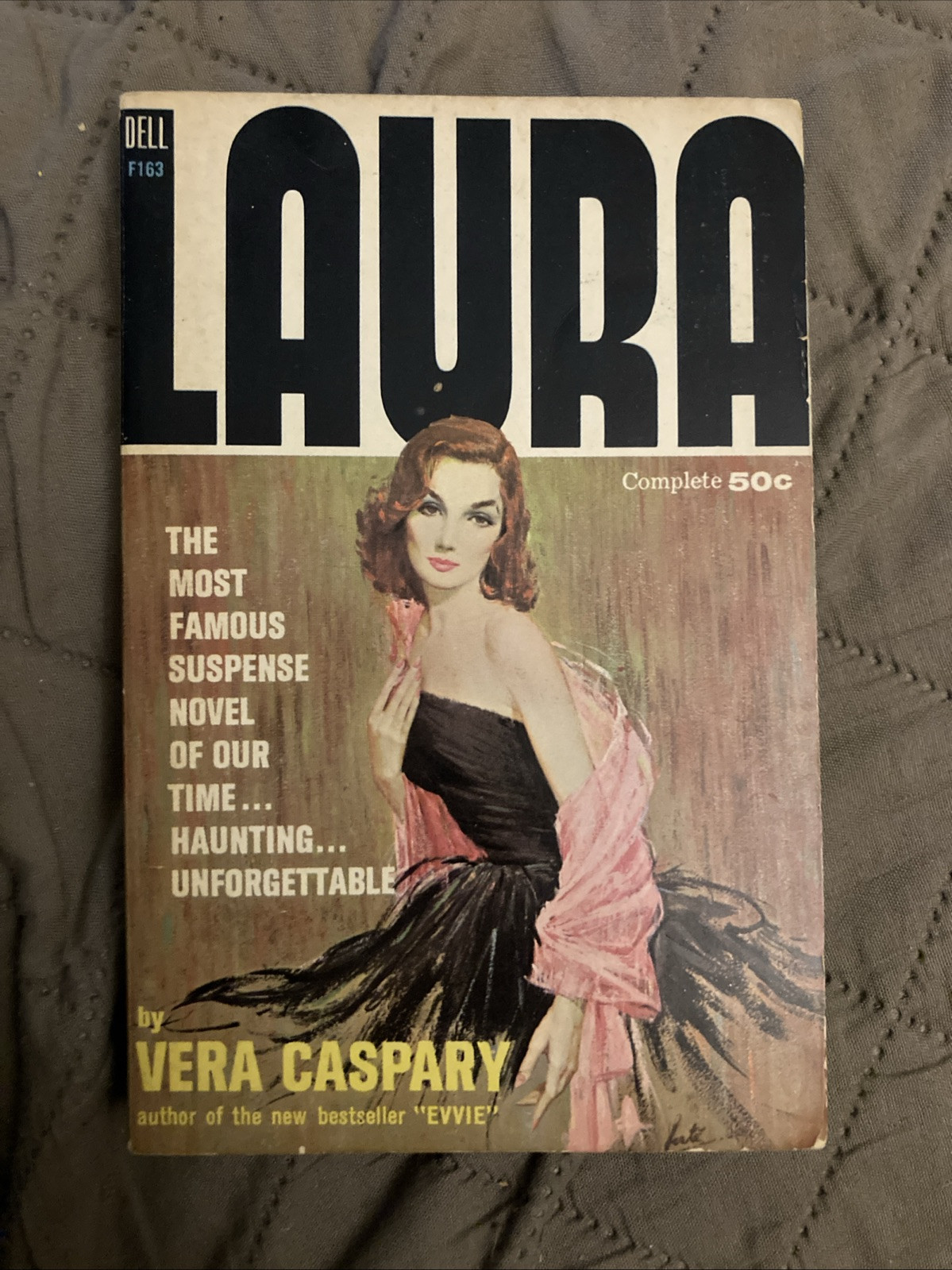 Crime gga Vintage Pb, Laura by Caspary, Dell Book F163, 1961, SVG