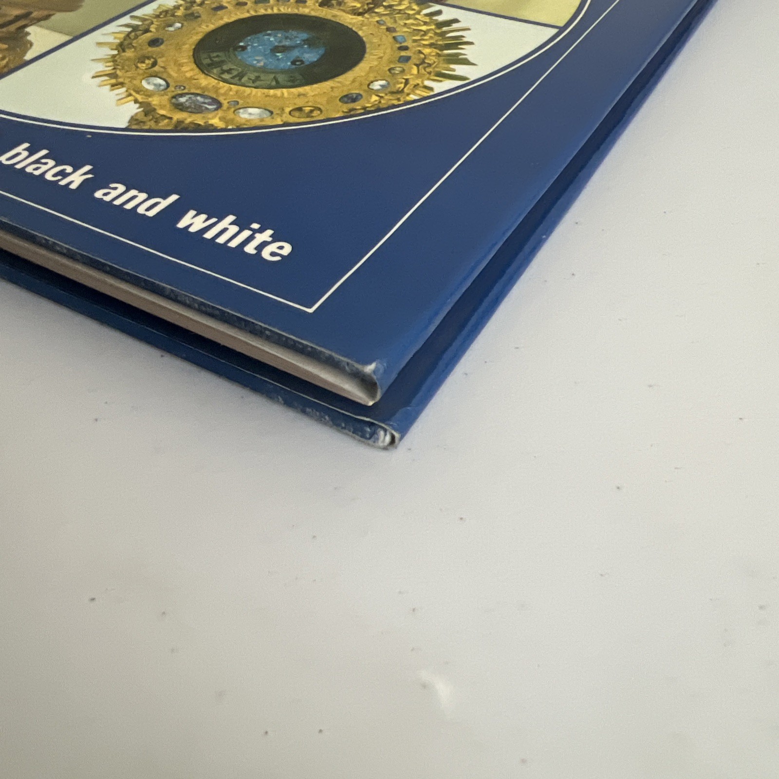 CLOCKS Simon Fleet 136 illustrations 96 pages BEAUTIFUL OLD CLOCKS color & b/w