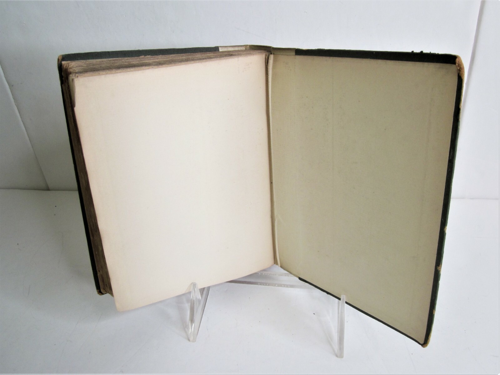 „Seventeenth Century Lyrics“ Edited by George Saintsbury 326 pgs HC 5 3/4″