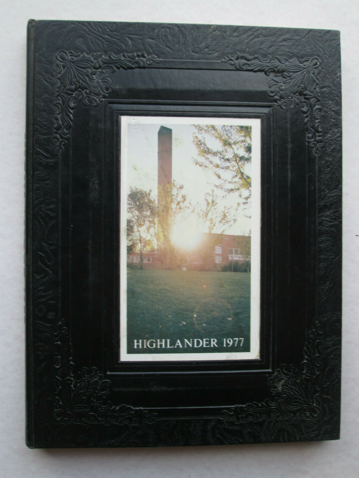 HIGHLANDER 1977 Highland High School Yearbook SALT LAKE CITY, UTAH