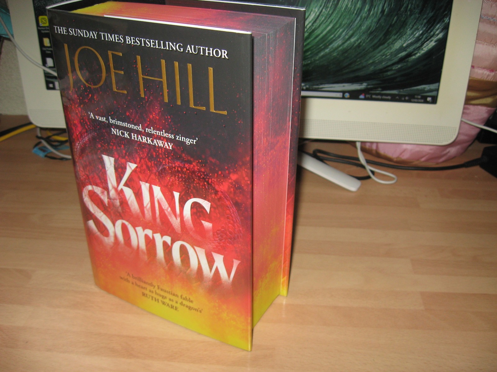 Joe Hill Signed low Numbered King Sorrow 1st Goldsboro sprayed edges horror epic