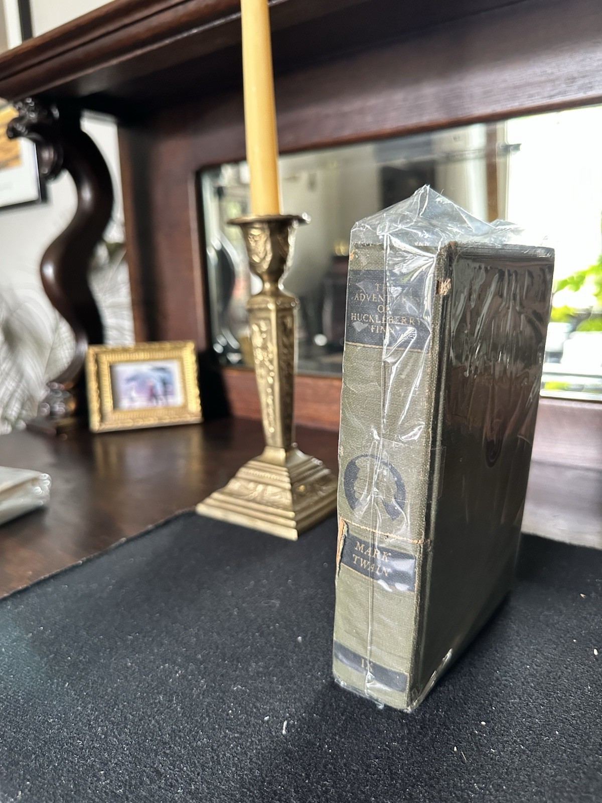 1918 Mark Twain’s Collection edition of The Adventures of Huckleberry Finn.