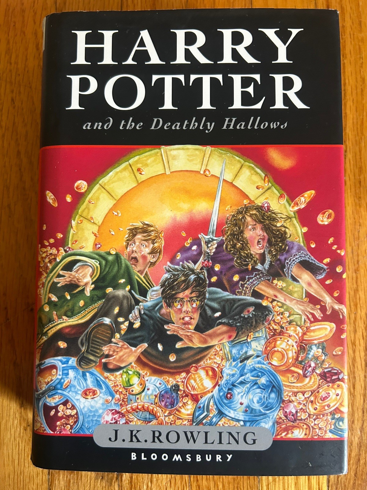 HARRY POTTER AND THE DEATHLY HALLOWS JK Rowling UK First Edition 1st