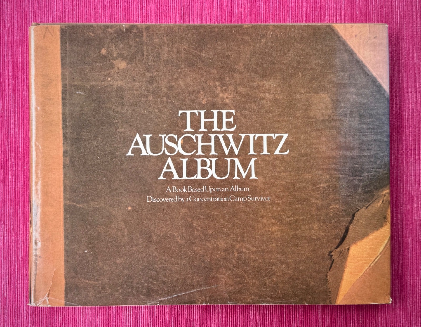 THE AUSCHWITZ ALBUM / Peter Hellman – 1981 1st HC/DJ