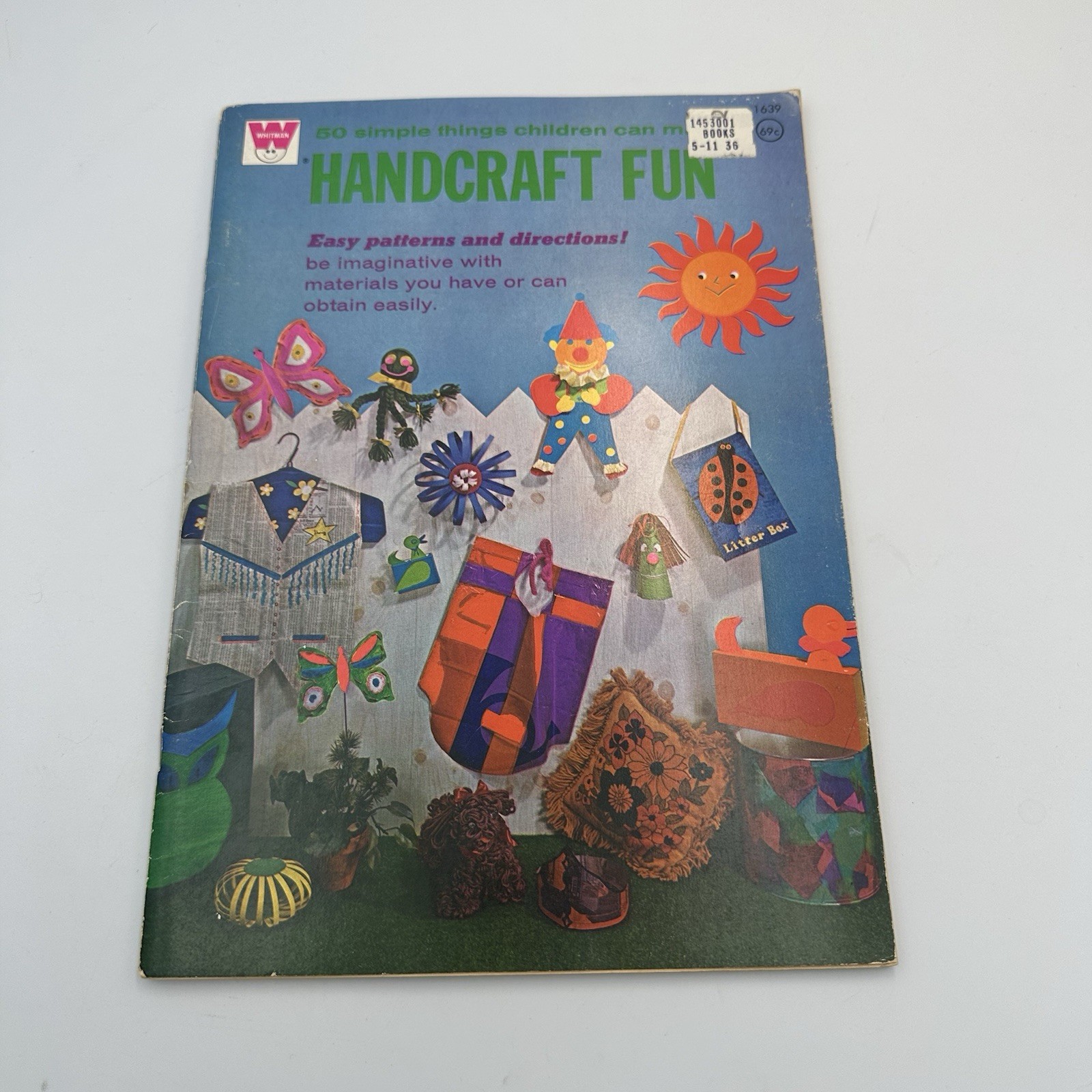 Vintage 1972 Whitman ‚Handcraft Fun‘ Book Children’s Craft #1639 colorful pages