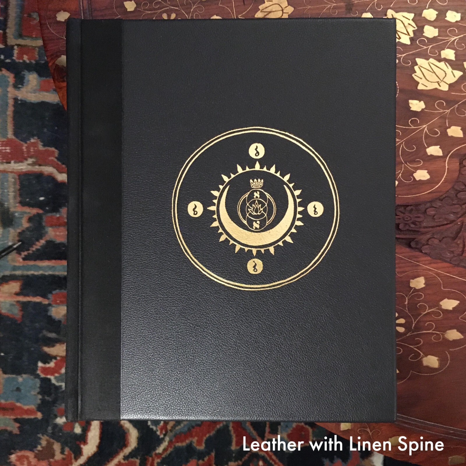 The Thirty-Two Keys Deluxe Leather & Linen Spine Book & Cards Set by David Smith