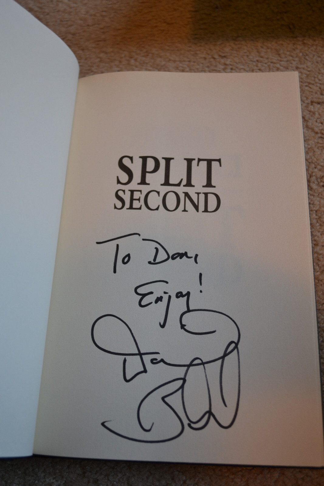 SIGNED DAVID BALDACCI, SPLIT SECOND, 2003, 1/1, VF