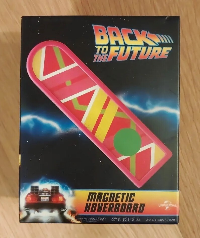 BACK TO THE FUTURE – Mini Magnetic Hoverboard & Sneakers – RP Running Press NEW