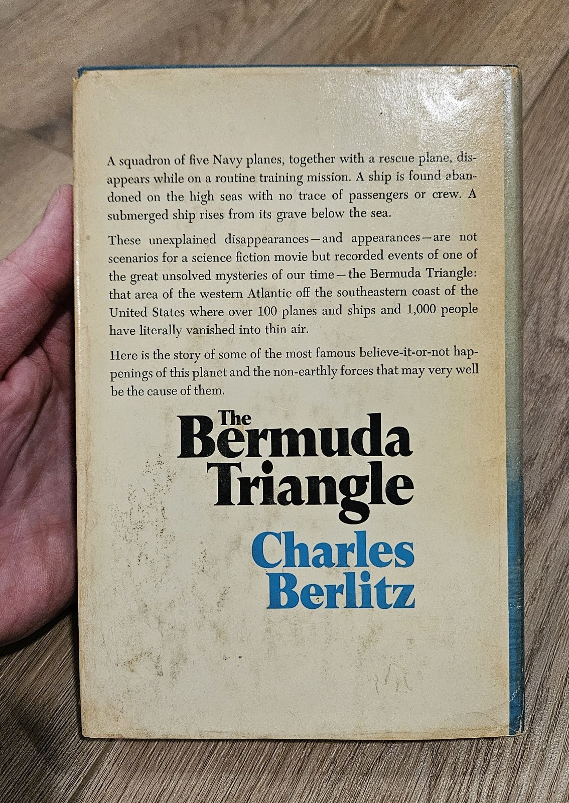 The Bermuda Triangle Charles Berlitz HCDJ 1974 Doubleday First Edition