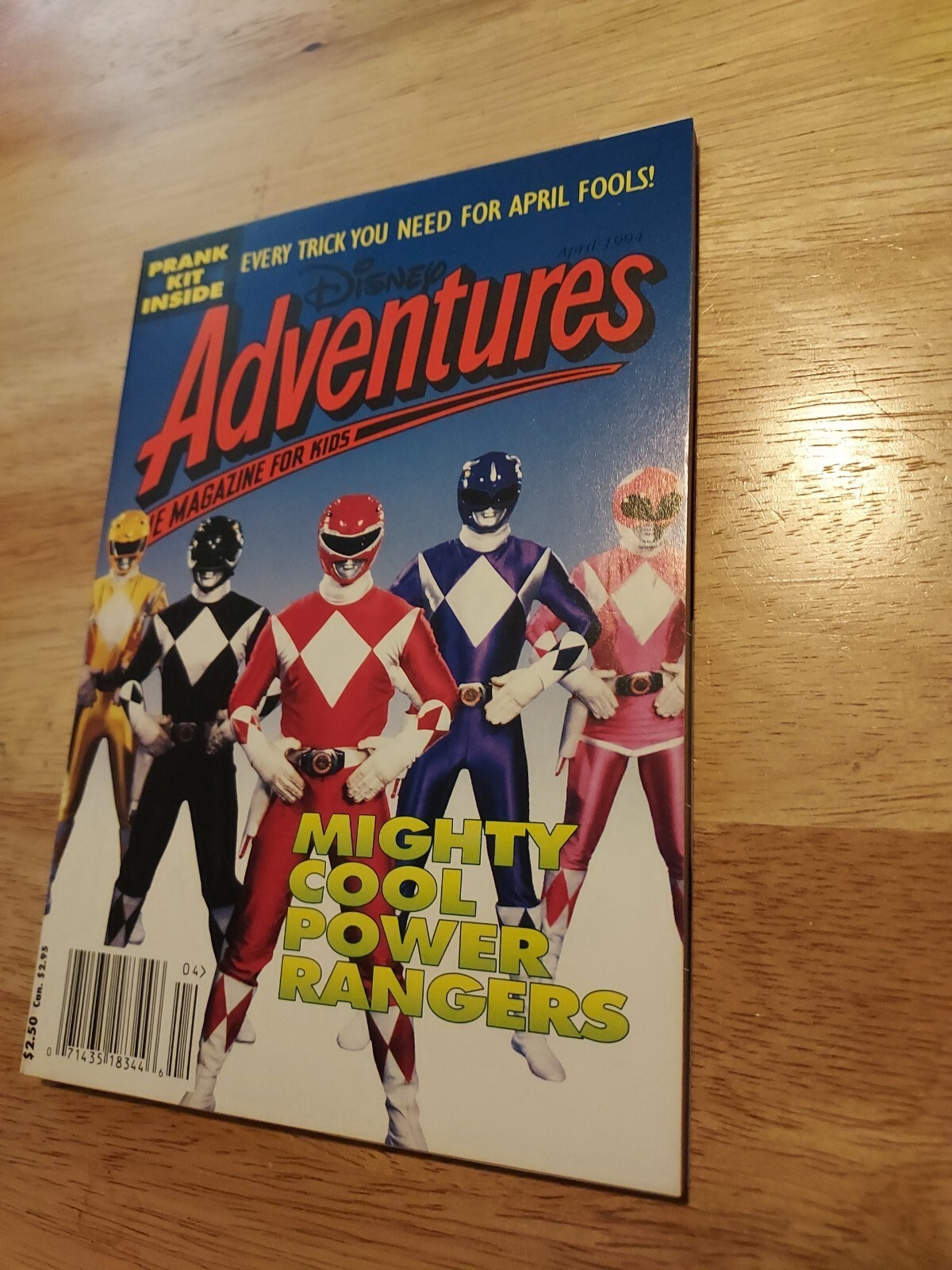 Disney Adventures (1994)9.4 NM /1st Power Rangers app in USA & 1st Bone in color