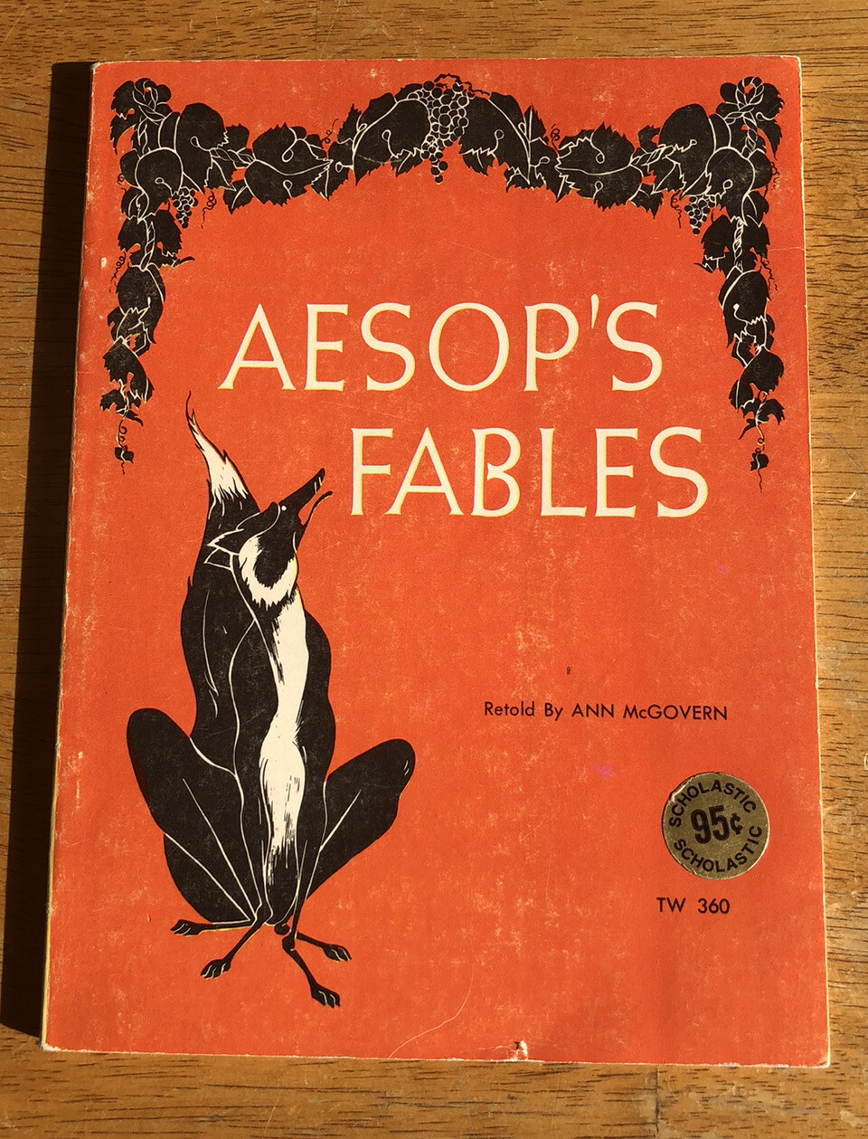 Aesop’s Fables 1974 Vintage Scholastic Paperback 9th Printing Ann McGovern TW360