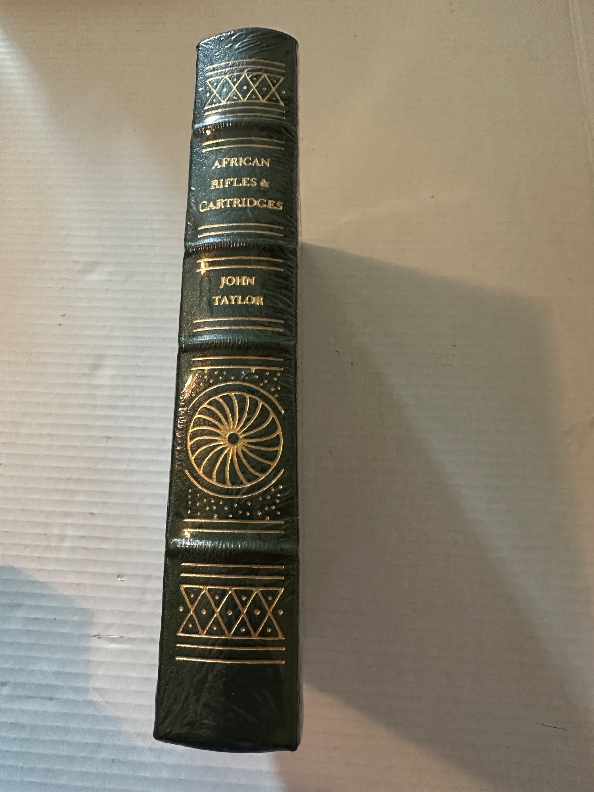 NEW & SEALED „AFRICAN RIFLES & CARTRIDGES – LEATHER BOUND BY JOHN TAYLOR