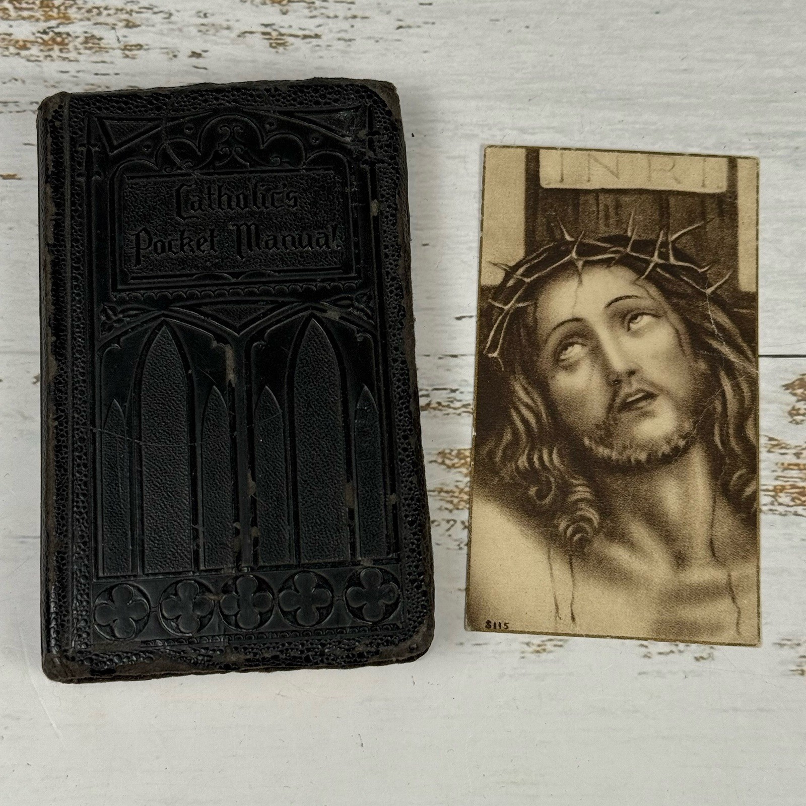 Rare Catholic’s Pocket Manual Embossed Cover 1939 Catholic Book Pub. Gold Edges