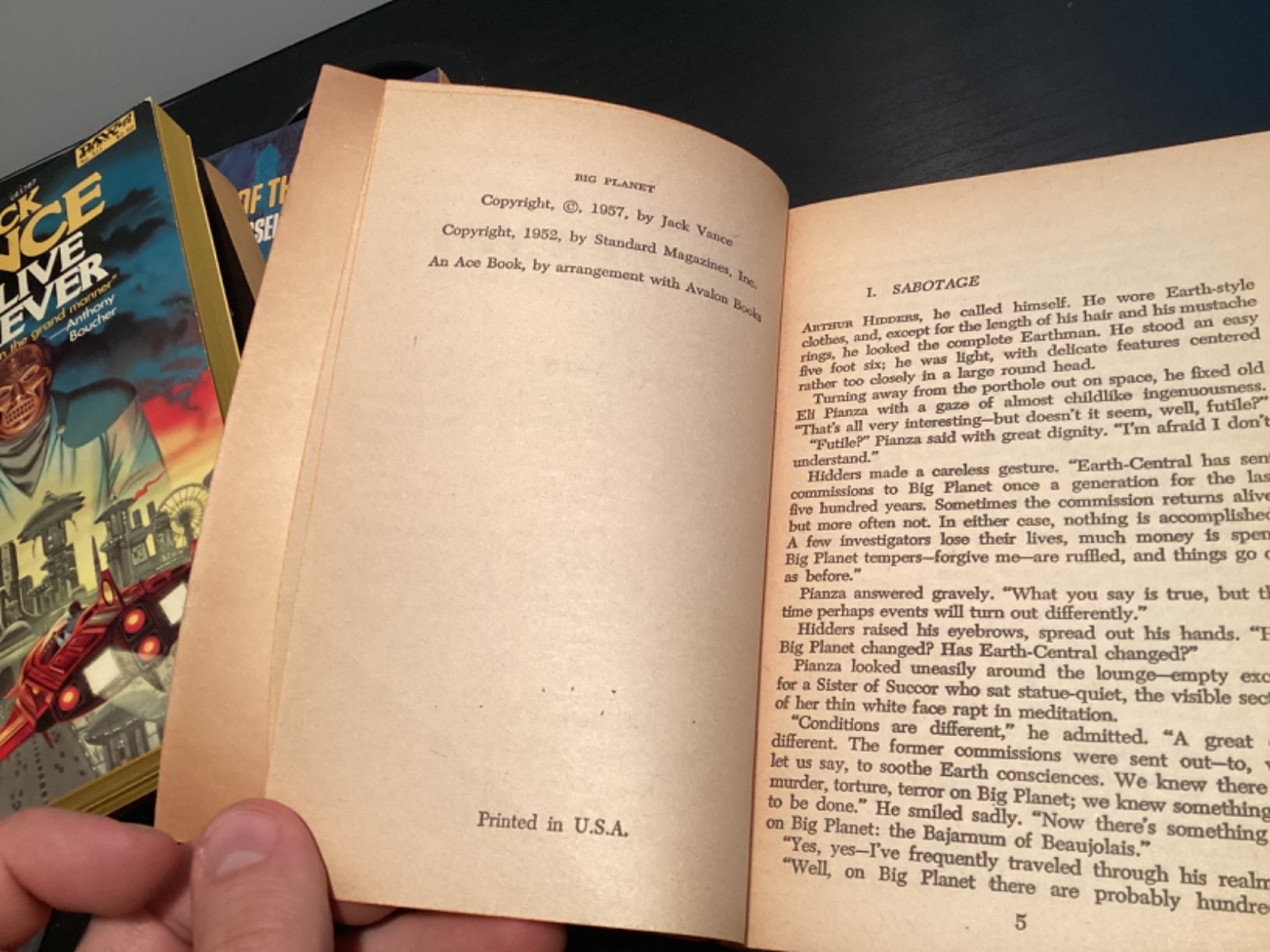 Collection Of Vintage Jack Vance Mass Market Science Fiction Novels – List Below